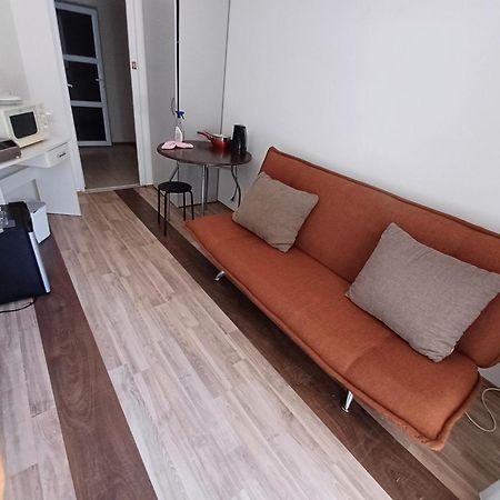 Villa Vamus Vendeg- Es Rendezvenyhaz Vámosszabadi Exterior foto
