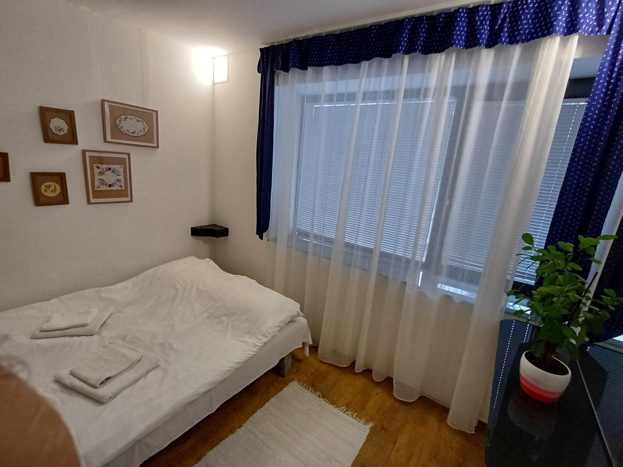 Villa Vamus Vendeg- Es Rendezvenyhaz Vámosszabadi Exterior foto